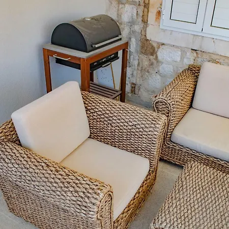 Slade - Old Stone House تروغير